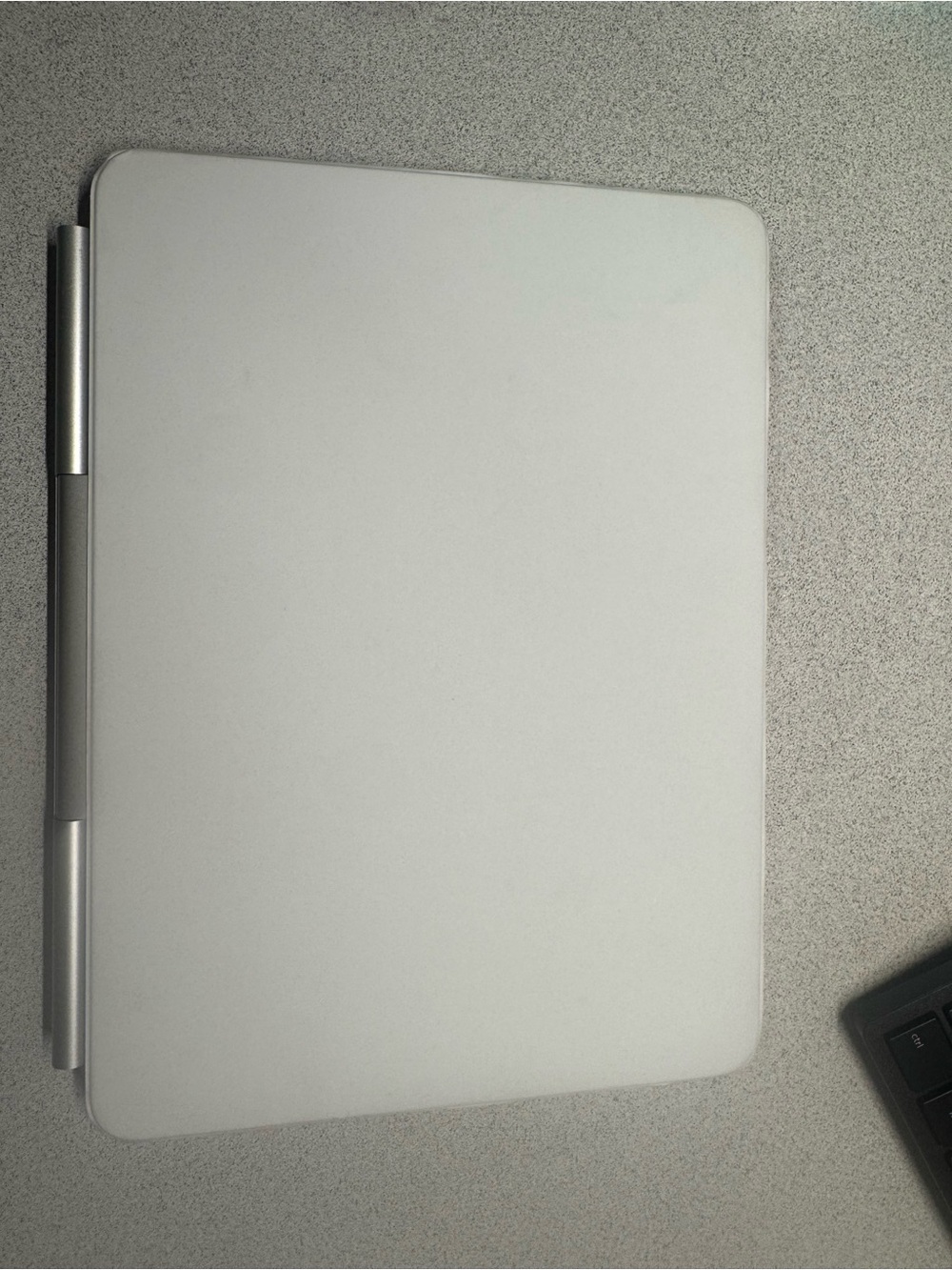 Apple Magic Keyboard (M4) iPad - Picture 13 of 13